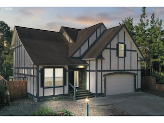 2157 Royal Saint Georges Dr, Florence, OR 97439