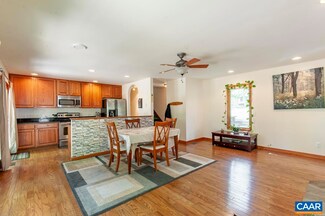 19 Overlook Cir, Palmyra, VA 22963