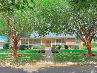 412 Mayberry St, Cantonment, FL 32533