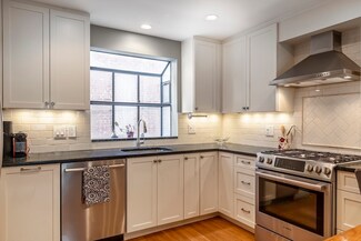 54 Trowbridge St Unit G, Cambridge, MA 02138
