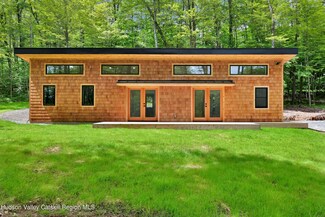263 High Falls Rd, Saugerties, NY 12477