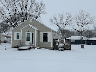 560 Alfred St, Stanhope, IA 50246