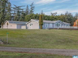 182 Meadow Valley Ln, Sequim, WA 98382