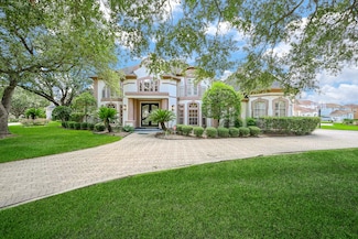 13719 Neils Branch Dr, Houston, TX 77077