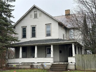 560 N Lisbon St Unit 38, Carrollton, OH 44615