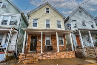 717 Mckinley St, Elizabeth, NJ 07202