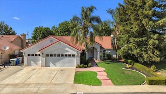 1463 Oak Ave, Clovis, CA 93611