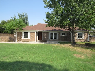 3316 Darby Ln, Denton, TX 76207