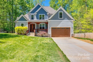 7435 Hammond Dr, Charlotte, NC 28215