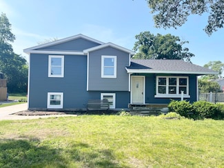 3301 Parkside Ave, Lake Station, IN 46405