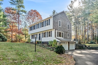 18 Lillian Way, Carver, MA 02330