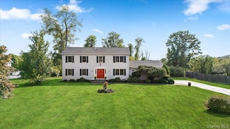 38 Somerset Dr, Patterson, NY 12563