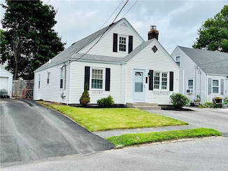 74 Leslie St, Cranston, RI 02910