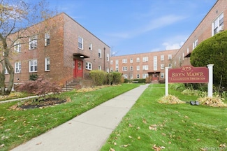 275 Maple Ave Unit B-1, Rockville Centre, NY 11570