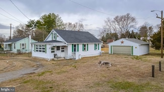 32 Tilbury Rd, Salem, NJ 08079