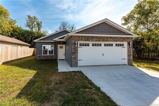 307 N Main St, Scottsburg, IN 47170