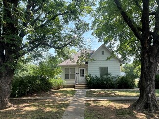 751 S Wilson St, Fort Scott, KS 66701