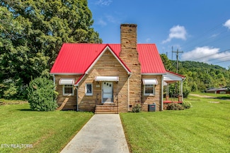 522 Court St, Wartburg, TN 37887