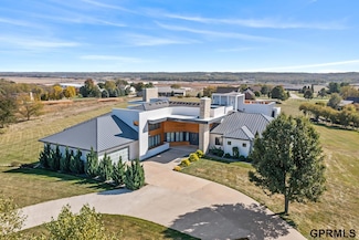 31600 Silverado Ln, Waukee, IA 50263