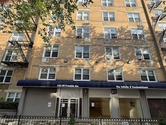 142-20 Franklin Ave Unit 2V, Flushing, NY 11355