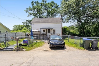 10 Sacramento St, Providence, RI 02909