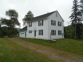 45 Chamberlin Bridge Rd, Lyndon, VT 05851