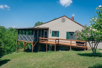 1173 Wooldridge Rd, Blue Ridge, VA 24064