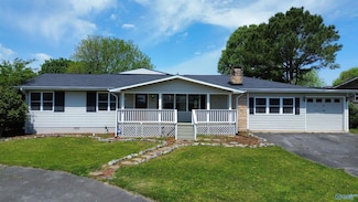 466 Warrenton Shores Dr, Guntersville, AL 35976