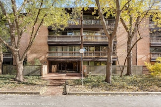 5600 Hillcrest Ln Unit 3D, Lisle, IL 60532