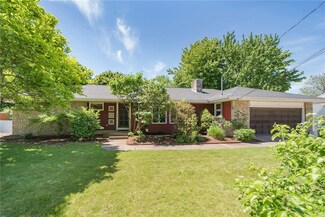 3522 Mendon Rd, Cumberland, RI 02864