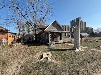 711 S G St, Wellington, KS 67152
