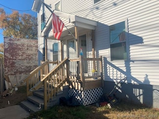 746 Railroad Ave, Bridgeport, CT 06605