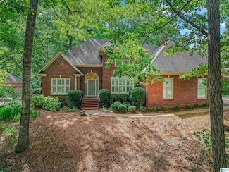 601 Bayhill Rd, Hoover, AL 35244