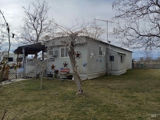 3805 Pioneer Park Ln Unit 21, Homedale, ID 83628