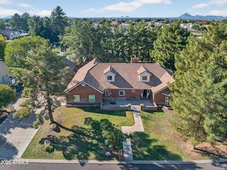 2306 N Hall Cir, Mesa, AZ 85203