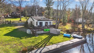 13 Redwood Ln, Swan Lake, NY 12783