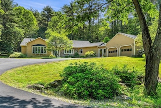 76 Graham Rd, Concord, NH 03301