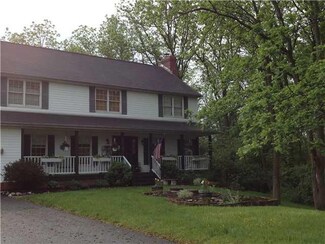 5775 Shimerville Rd, Clarence Center, NY 14032
