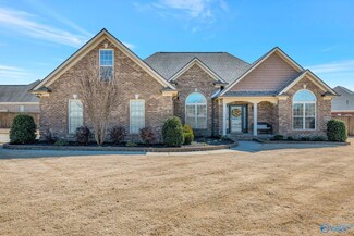 14809 Birchbark St, Athens, AL 35613
