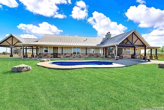 3498 County Road 215, Falls City, TX 78113