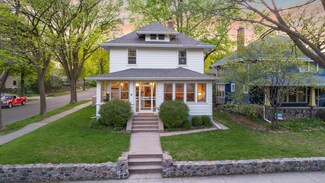 2852 44th Ave S, Minneapolis, MN 55406
