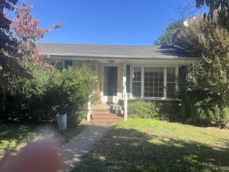 220 Stevens Rd, Lynchburg, VA 24501