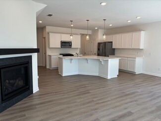 1739 Hauer Trail, Shakopee, MN 55379