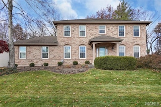 1706 Connemara Dr, Ballwin, MO 63021