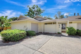 107 Parkside Colony Dr, Tarpon Springs, FL 34689