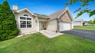 146 Parkview Dr, Oregon, IL 61061