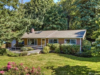 403 SW 182nd St, Normandy Park, WA 98166