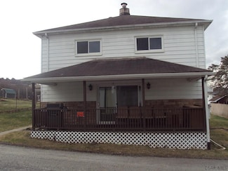 135 5th St, Acosta, PA 15520