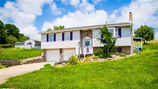 2 Sumney Rd, Bentleyville, PA 15314