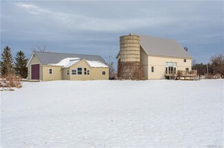 2070 State Route 65, Bloomfield, NY 14469